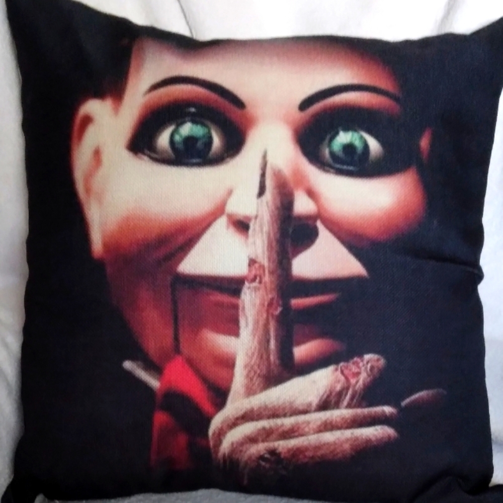 Dead silence slappy pillow